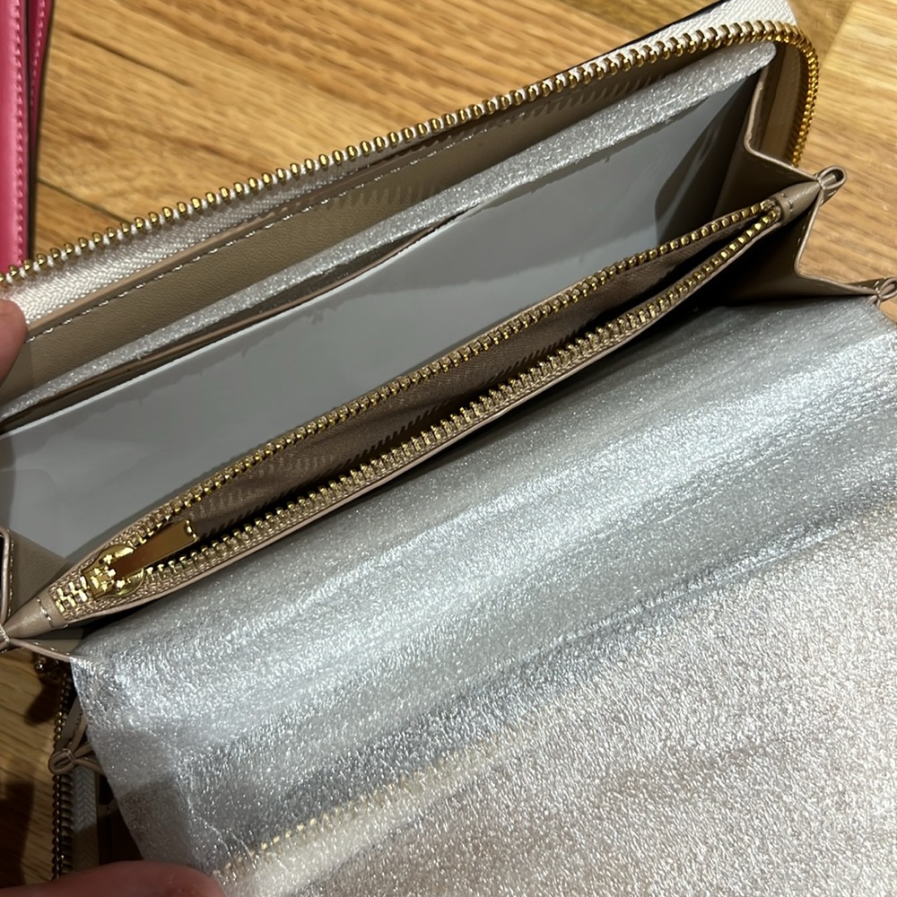 Coach NWOT zip around disco star wallet wristlet💫 - Picture 12 of 15